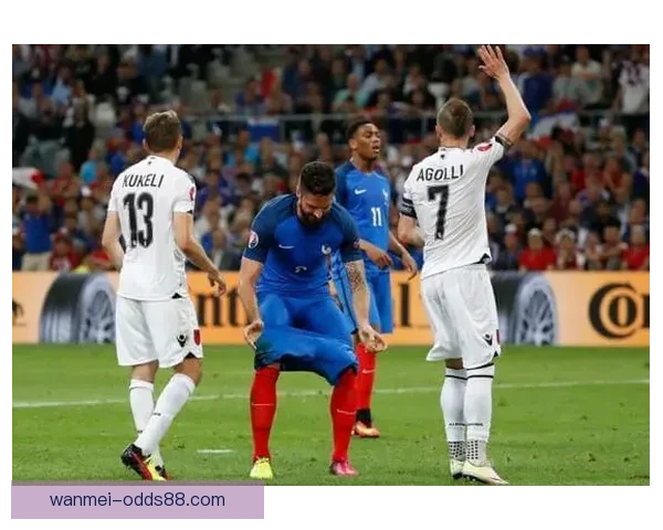 约基奇轻拍文班胸脯后再战 约老师称对手能改变篮球运动格局